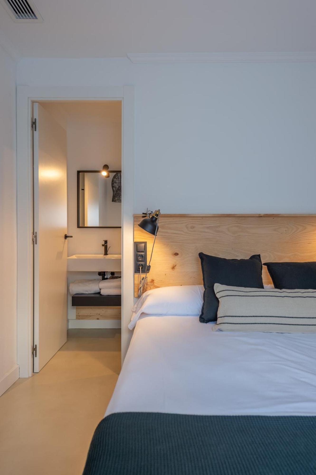 Hostal Boutique Es Menut 또사데마르 외부 사진